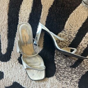 Valerie Stevens Metallic Silver Strappy Block Heel Sandals